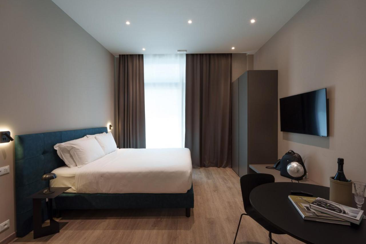 VI Suites Viareggio Eksteriør billede